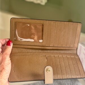 Coach Tan Leather Wallet with Classic Design